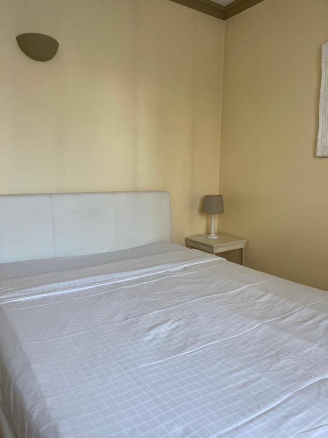 Appart Hotel Avril de la Roche Angers Extérieur photo
